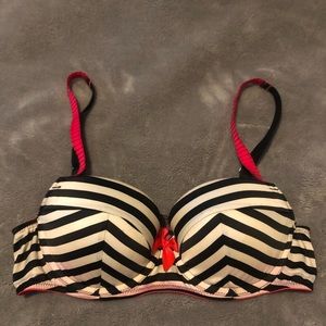 Victoria Secret balconet bra